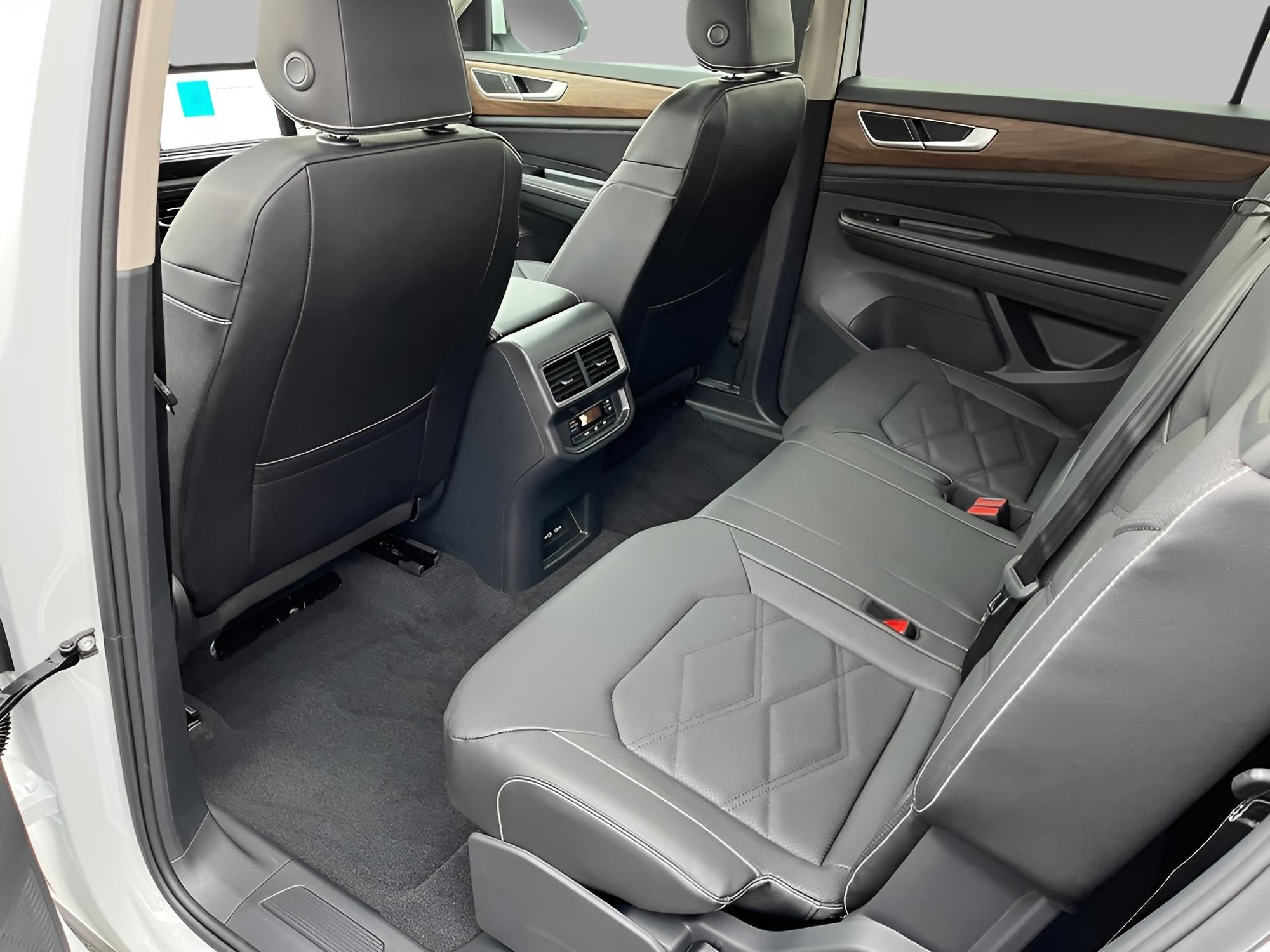 2026 Volkswagen Atlas 2.0T SE 4MOTION