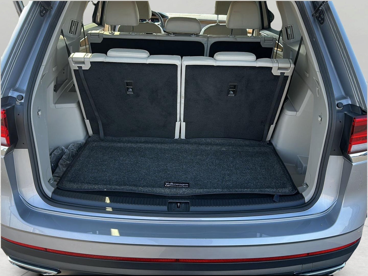 2024 Volkswagen Atlas 2.0T SE 4MOTION
