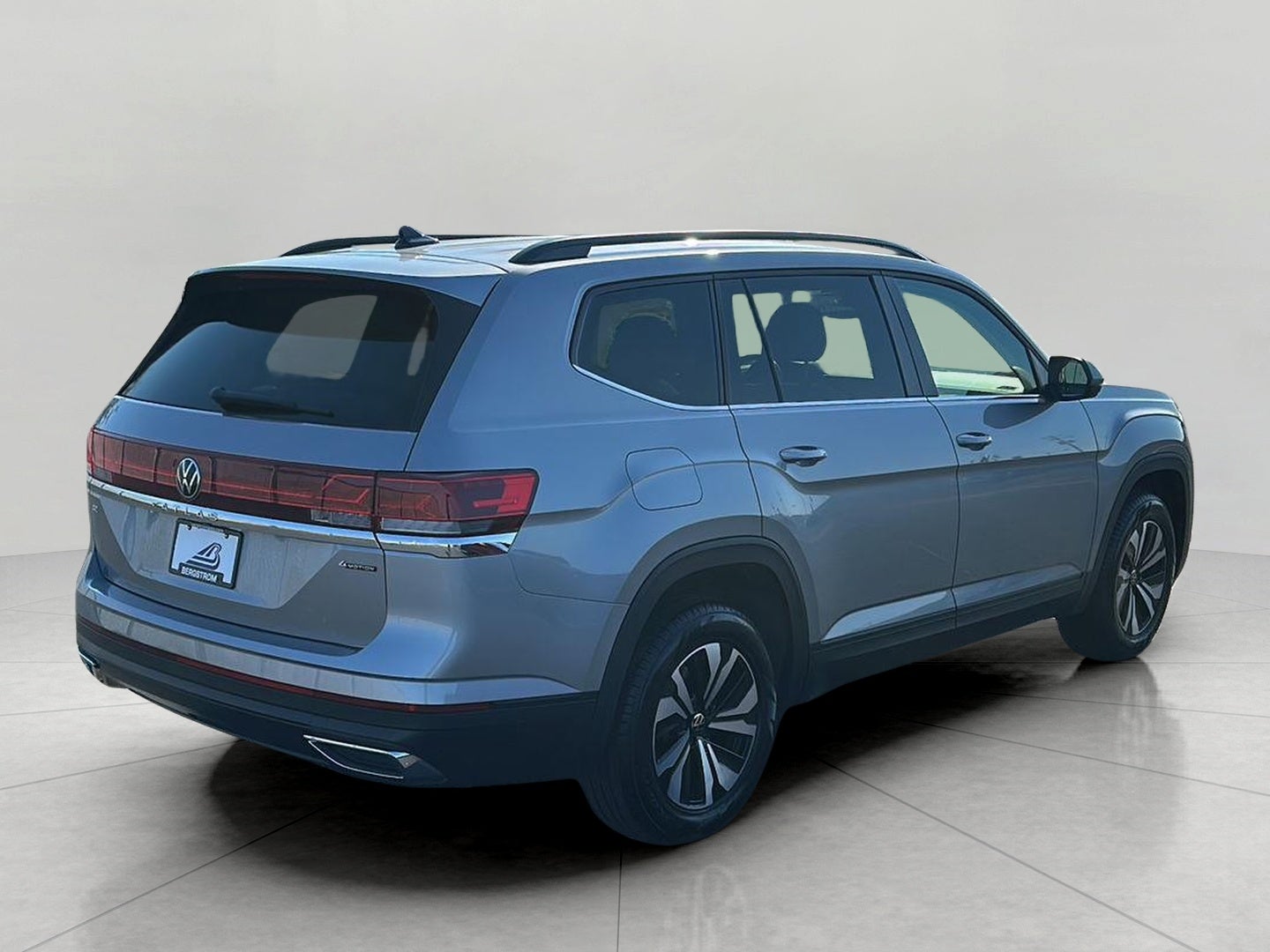 2024 Volkswagen Atlas 2.0T SE 4MOTION