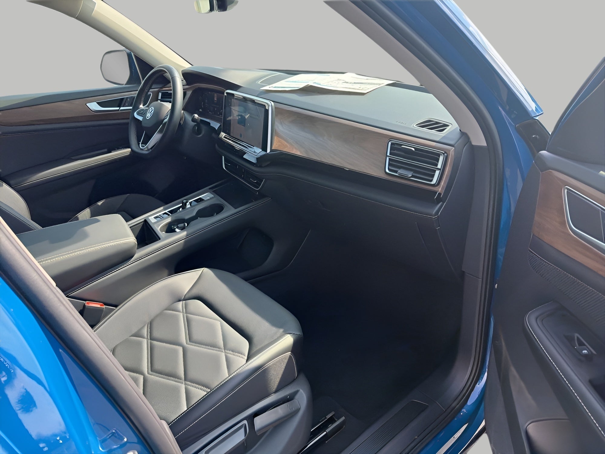 2025 Volkswagen Atlas 2.0T SE 4MOTION