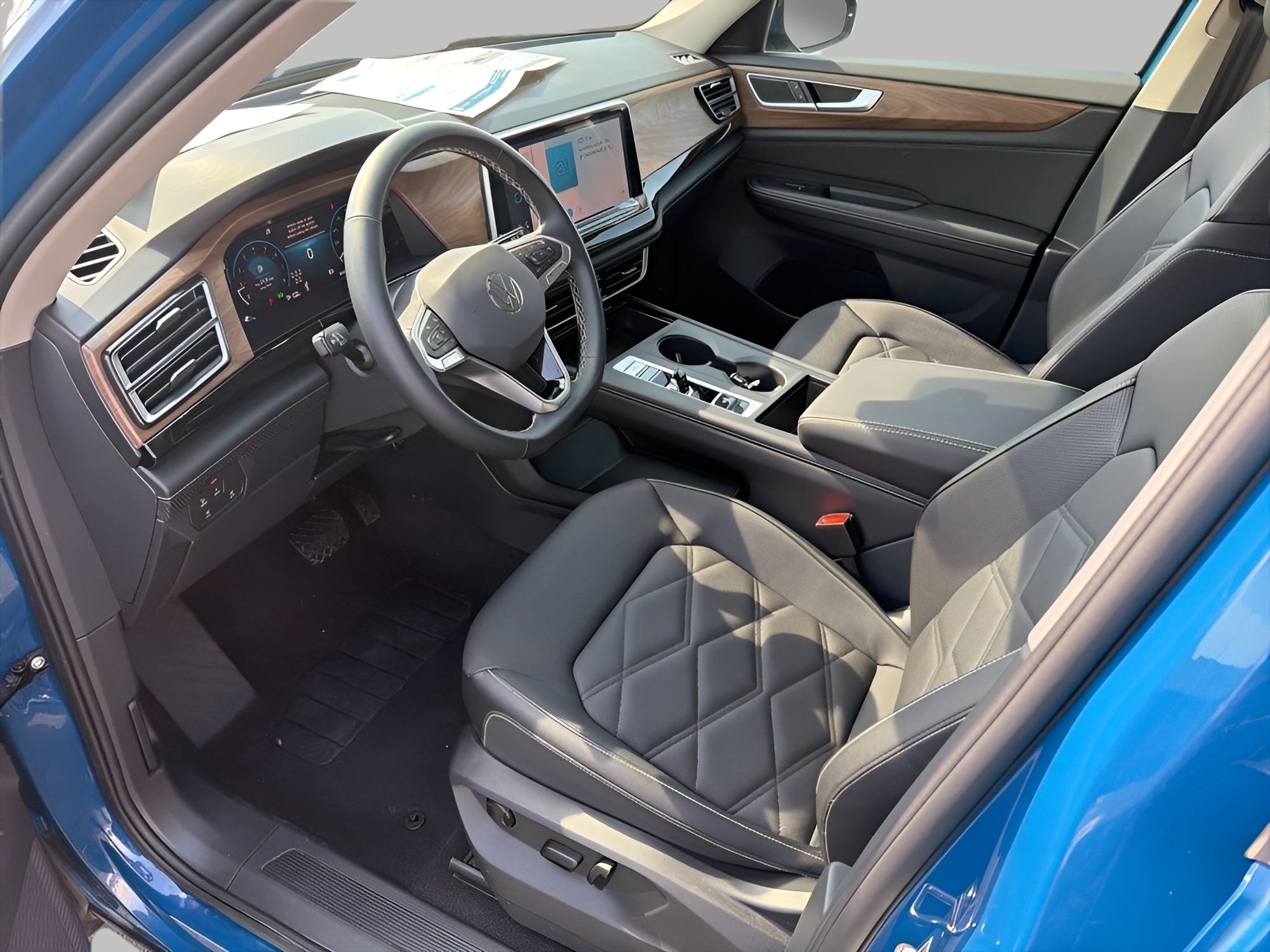 2025 Volkswagen Atlas 2.0T SE 4MOTION