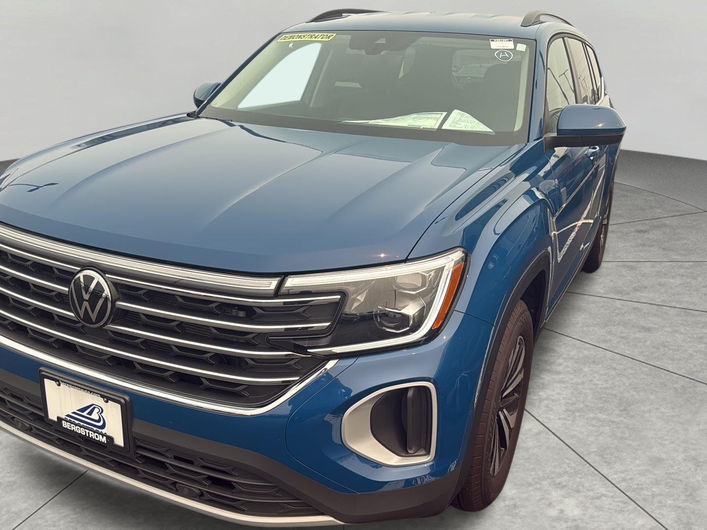 2025 Volkswagen Atlas 2.0T SE 4MOTION