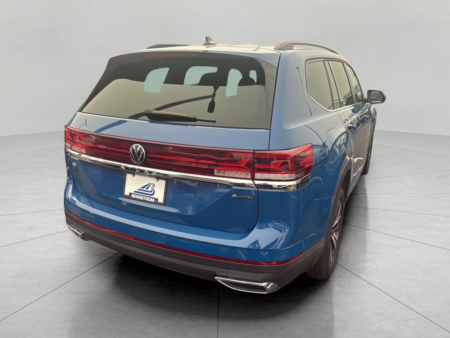 2025 Volkswagen Atlas 2.0T SE 4MOTION