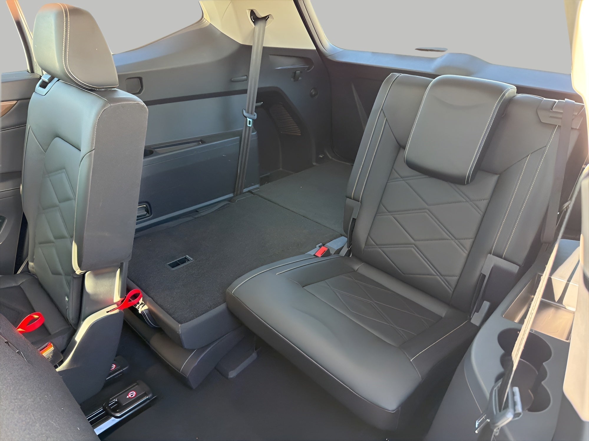 2025 Volkswagen Atlas 2.0T SE 4MOTION