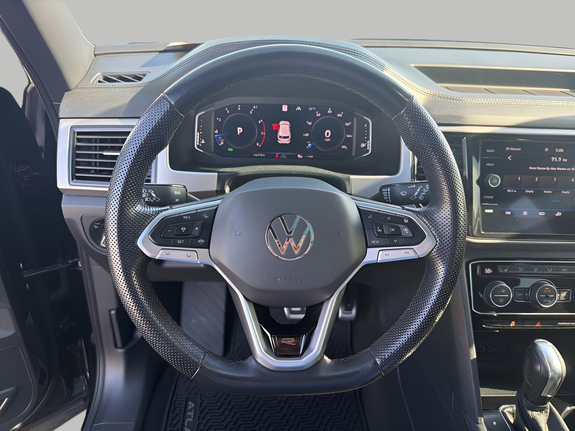 2020 Volkswagen Atlas Cross Sport 3.6L V6 SEL R-Line 4MOTION
