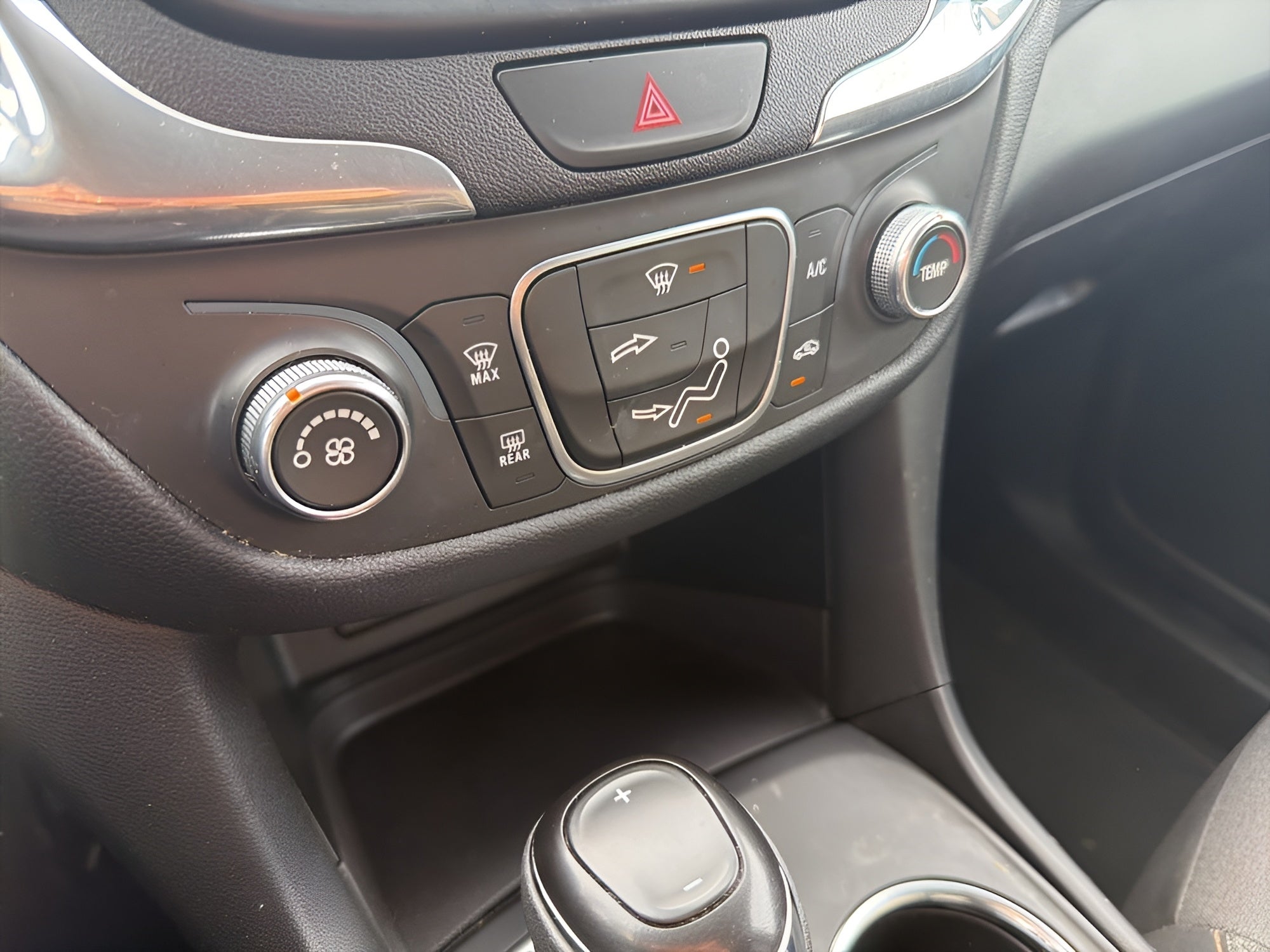 2019 Chevrolet Equinox FWD 4dr LT w/1LT