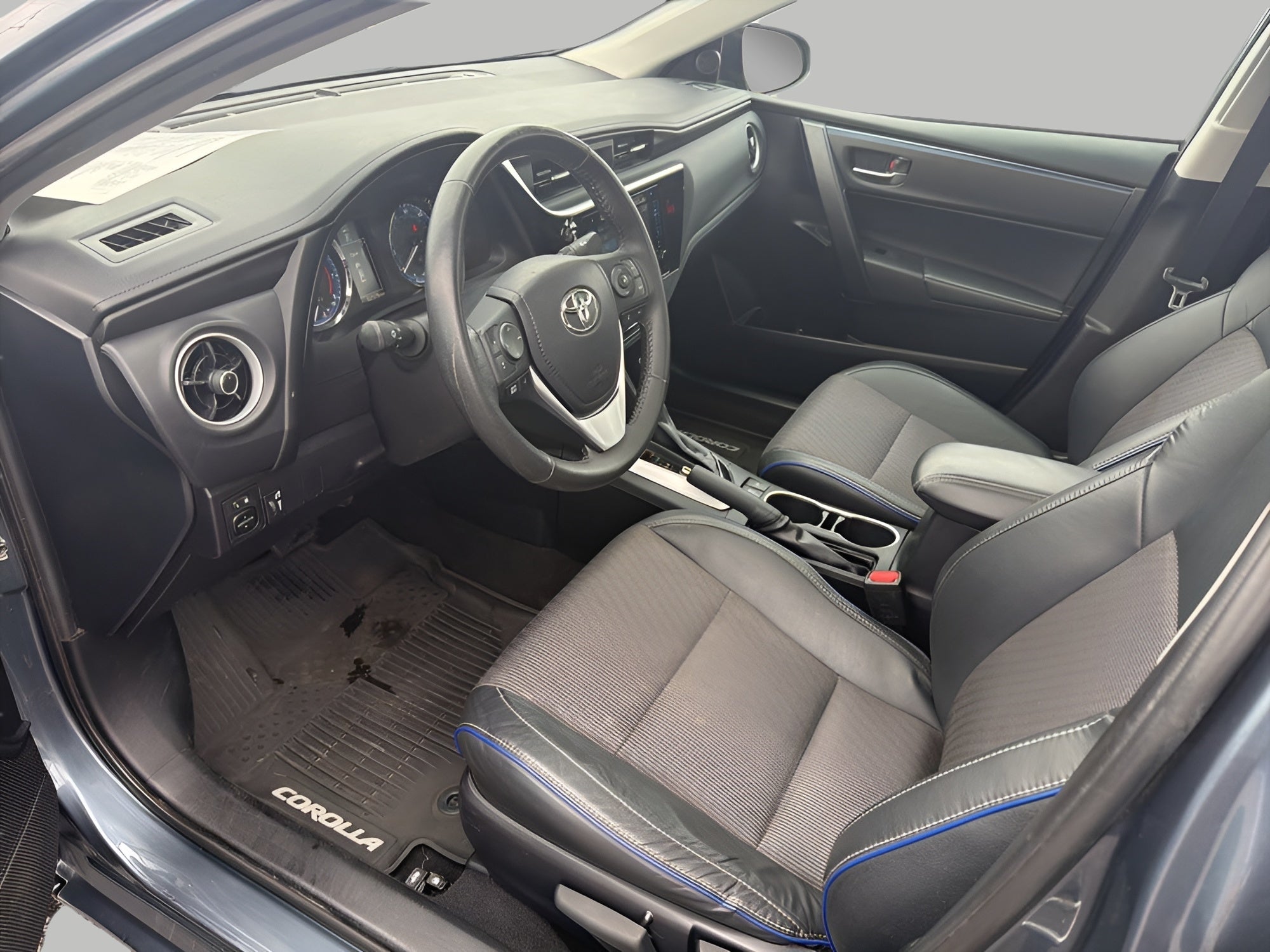 2018 Toyota Corolla SE CVT