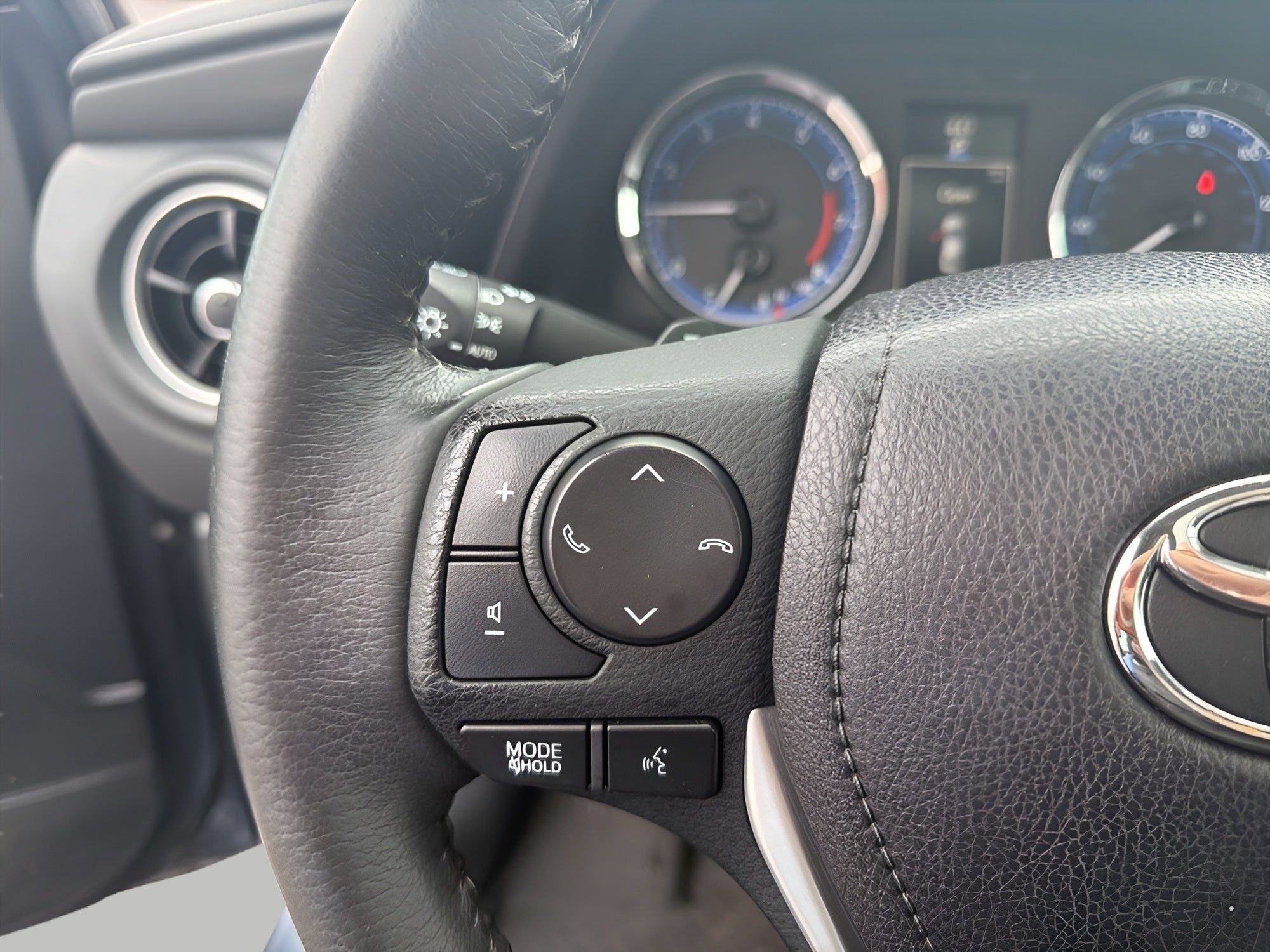 2018 Toyota Corolla SE CVT