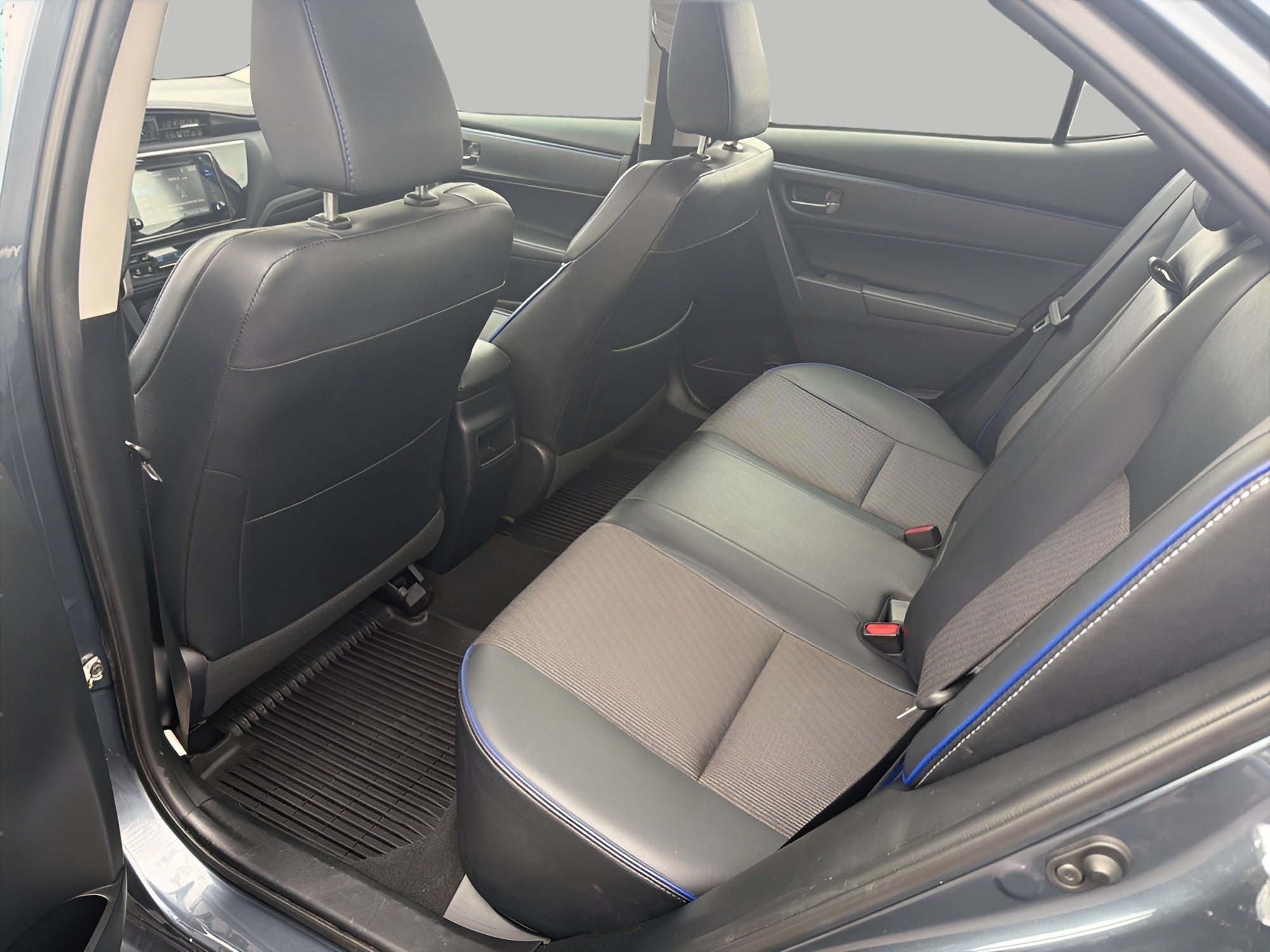 2018 Toyota Corolla SE CVT