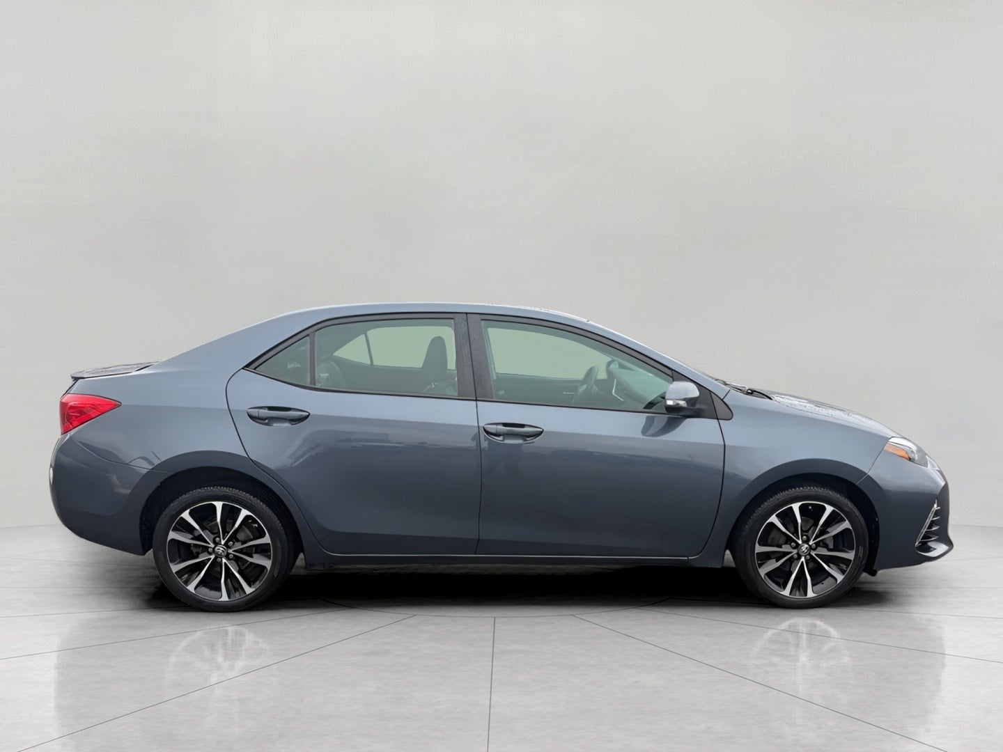 2018 Toyota Corolla SE CVT