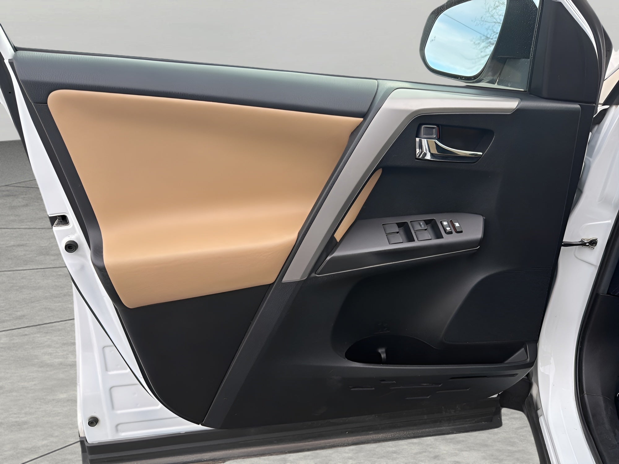 2018 Toyota RAV4 SPORT UTILITY