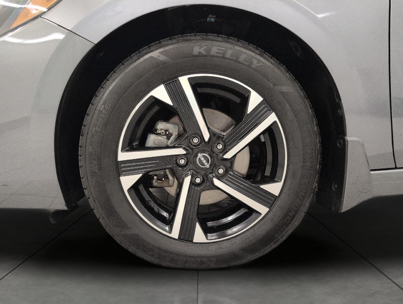 2024 Nissan Sentra SV CVT