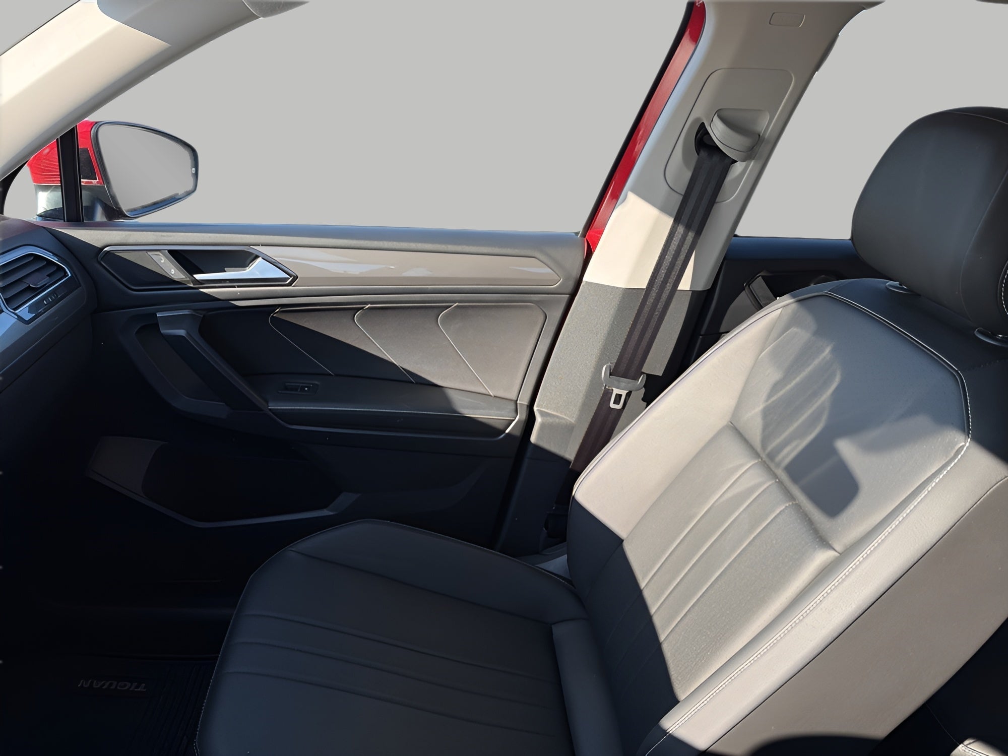 2023 Volkswagen Tiguan 2.0T SE 4MOTION