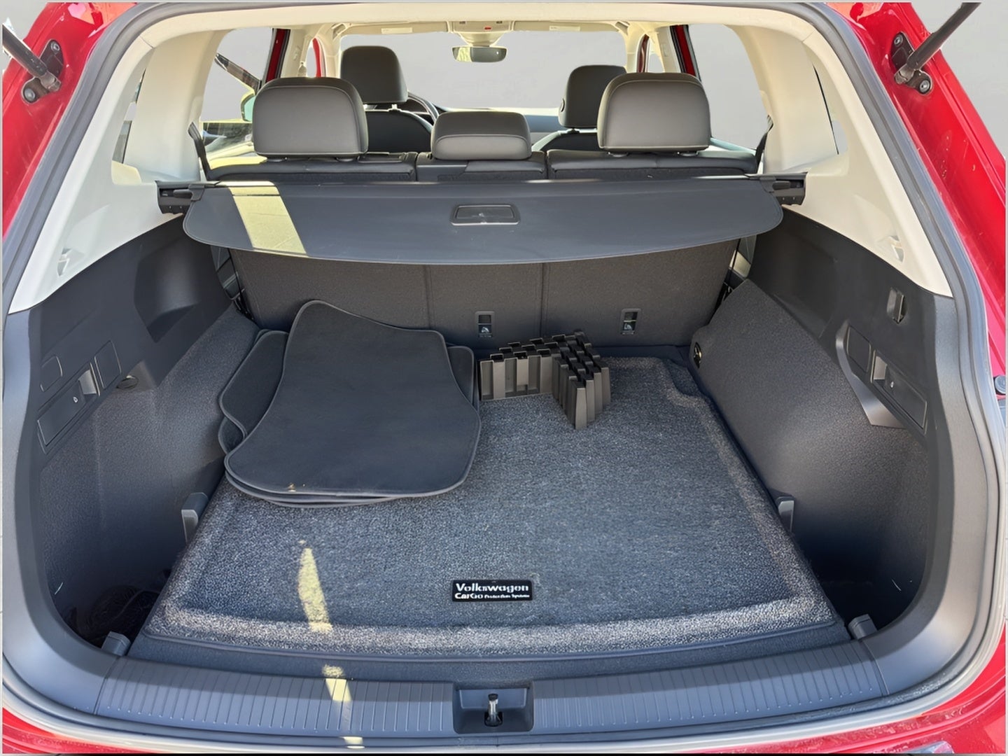 2023 Volkswagen Tiguan 2.0T SE 4MOTION