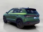 2026 Volkswagen Taos SE Black 4MOTION