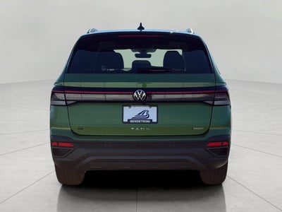 2026 Volkswagen Taos SE Black 4MOTION