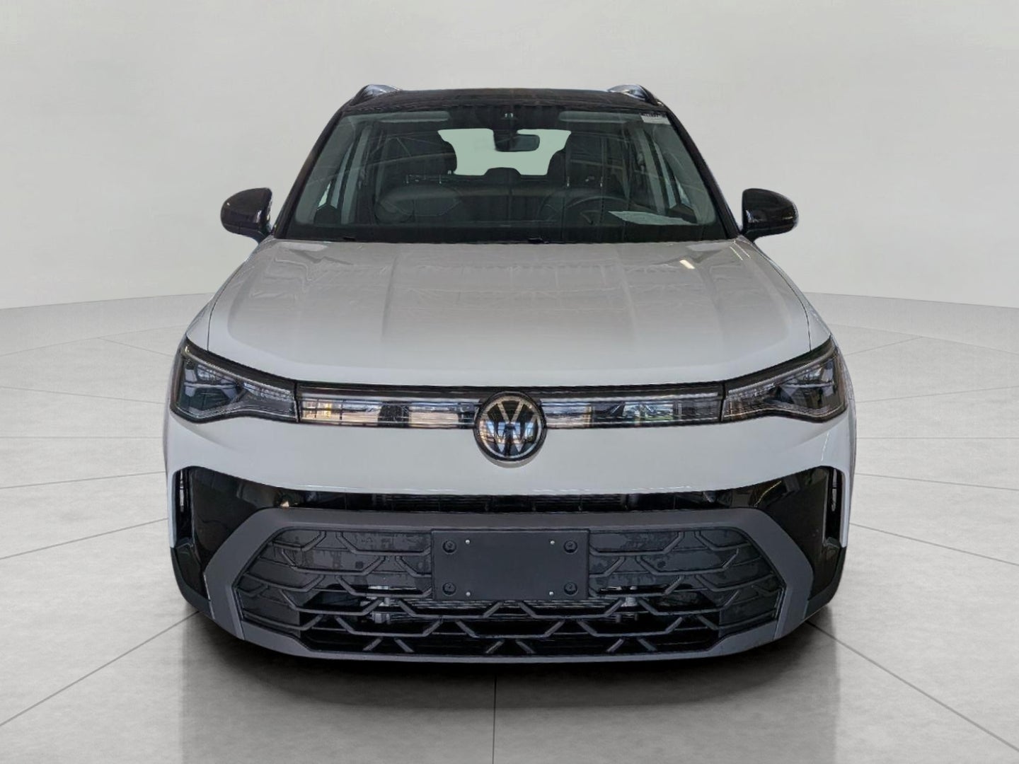 2026 Volkswagen Taos SE Black 4MOTION
