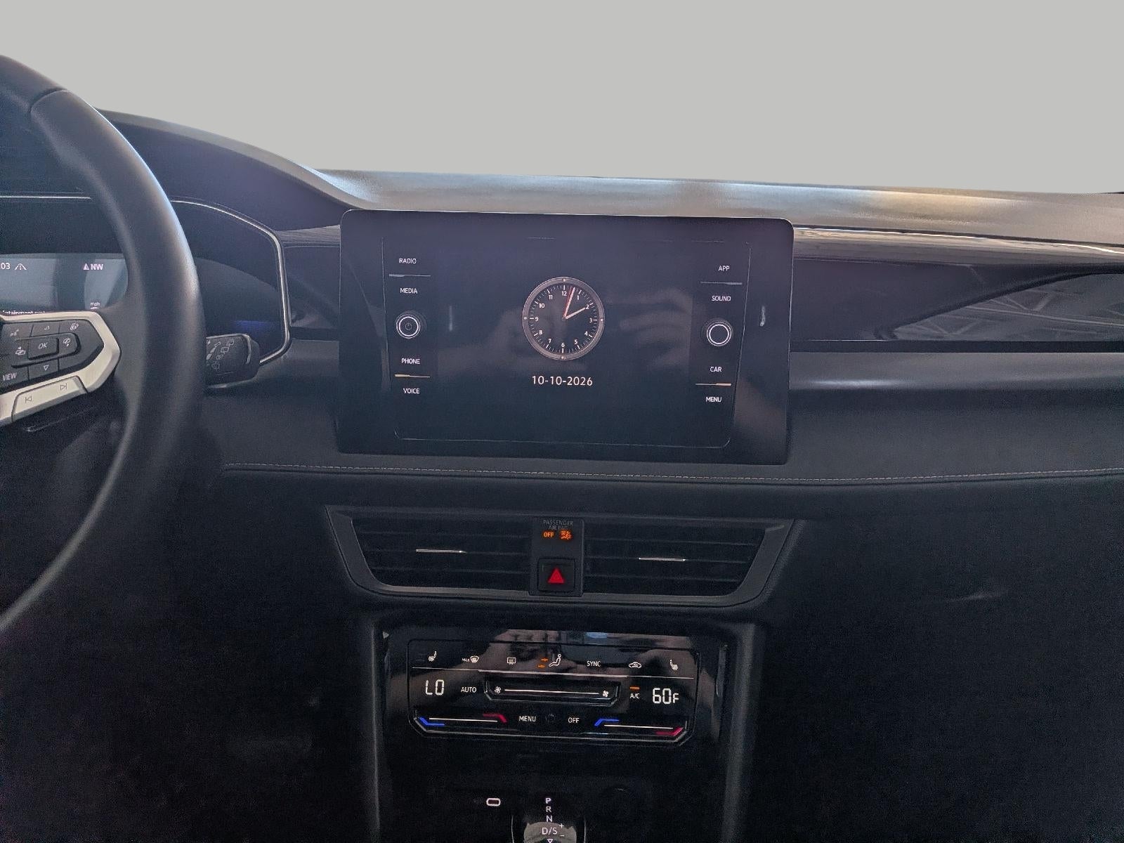 2026 Volkswagen Taos SE Black 4MOTION
