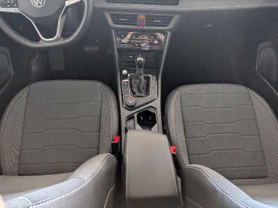 2026 Volkswagen Taos SE Black 4MOTION