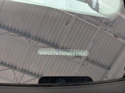 2026 Volkswagen Taos SE Black 4MOTION
