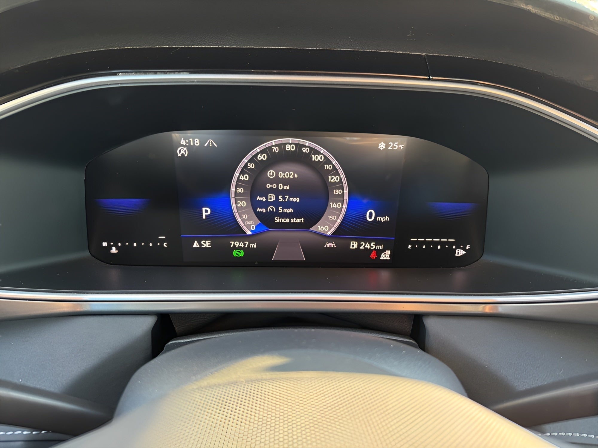 2025 Volkswagen Taos SE Black 4MOTION