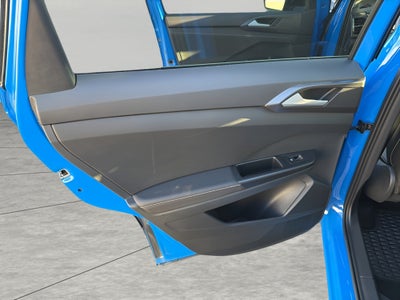 2025 Volkswagen Taos SE Black 4MOTION