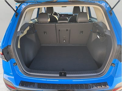 2025 Volkswagen Taos SE Black 4MOTION