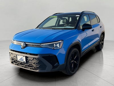 2025 Volkswagen Taos SE Black 4MOTION