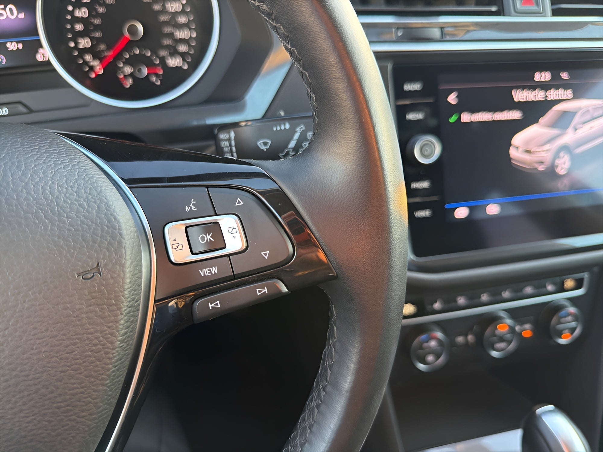 2019 Volkswagen Tiguan 2.0T SE FWD