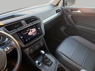 2019 Volkswagen Tiguan 2.0T SE FWD