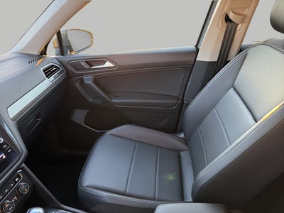 2019 Volkswagen Tiguan 2.0T SE FWD