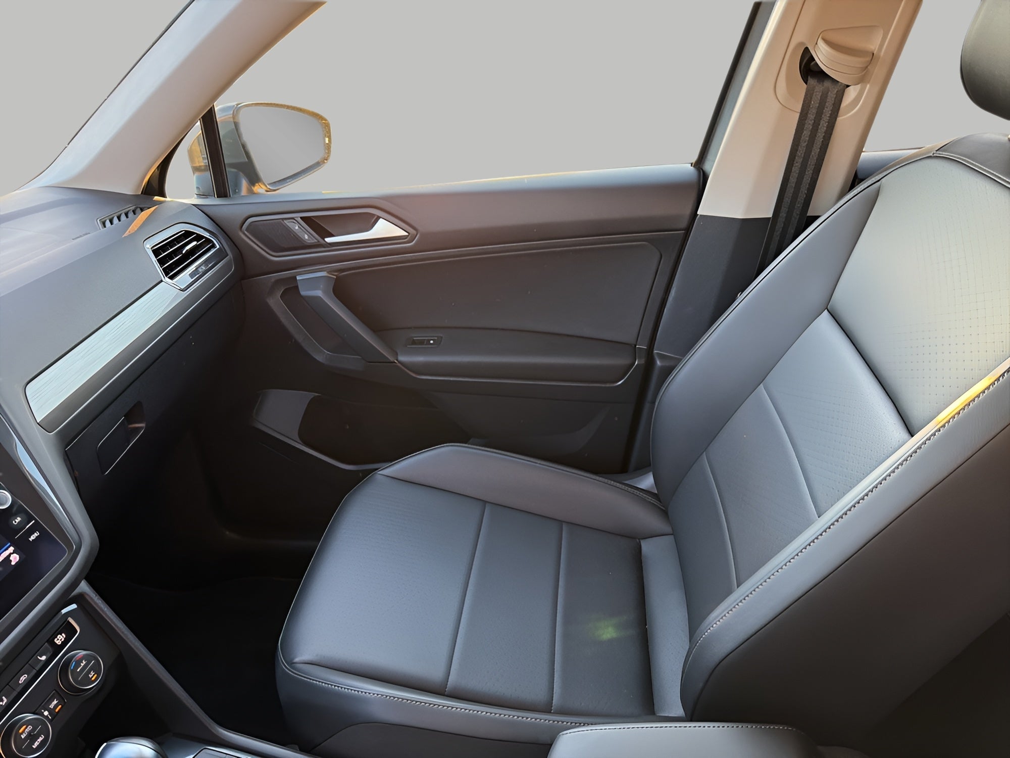 2019 Volkswagen Tiguan 2.0T SE FWD