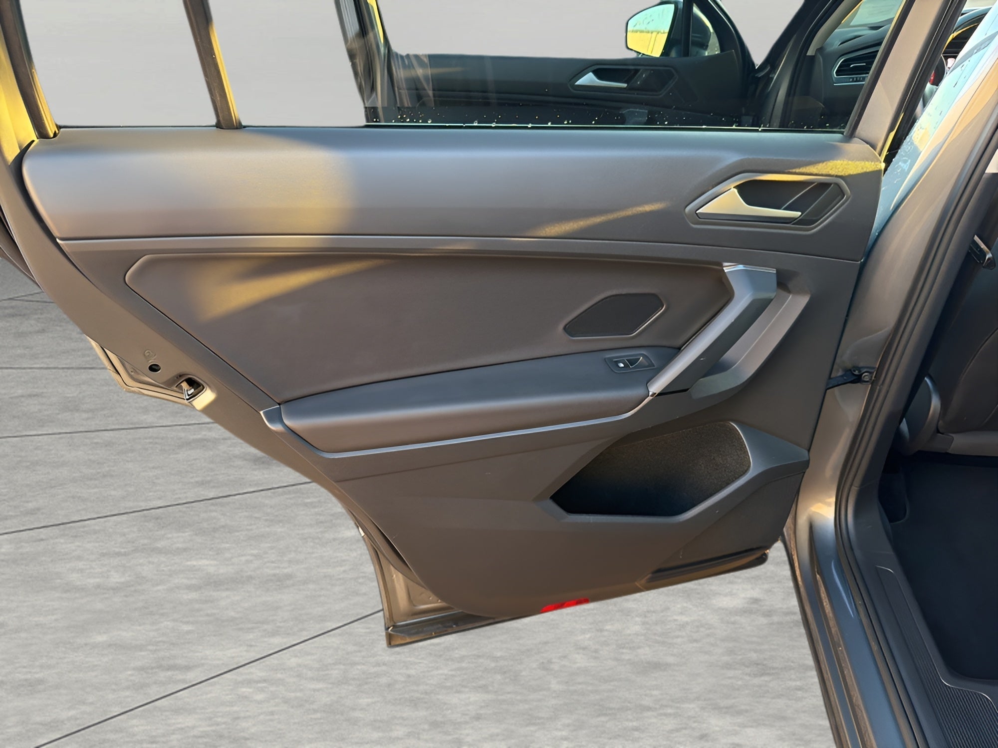 2019 Volkswagen Tiguan 2.0T SE FWD