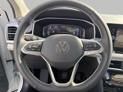 2026 Volkswagen Taos SEL 4MOTION