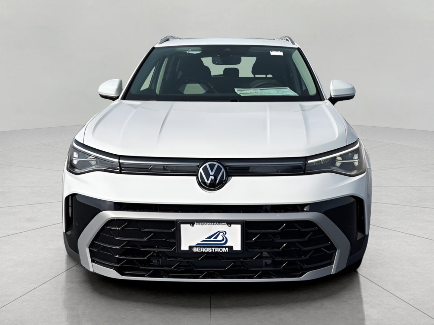 2026 Volkswagen Taos SEL 4MOTION