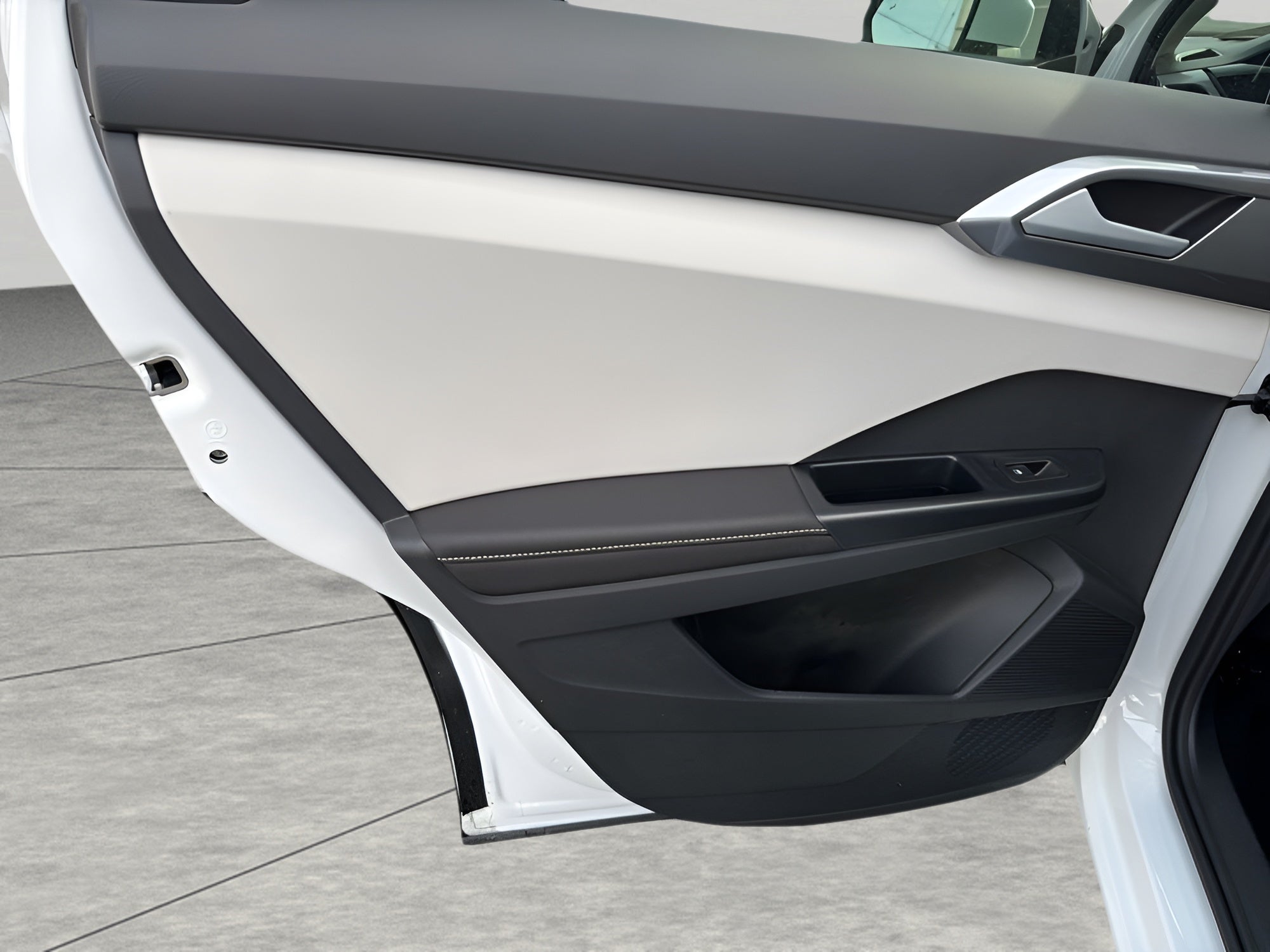 2026 Volkswagen Taos SEL 4MOTION