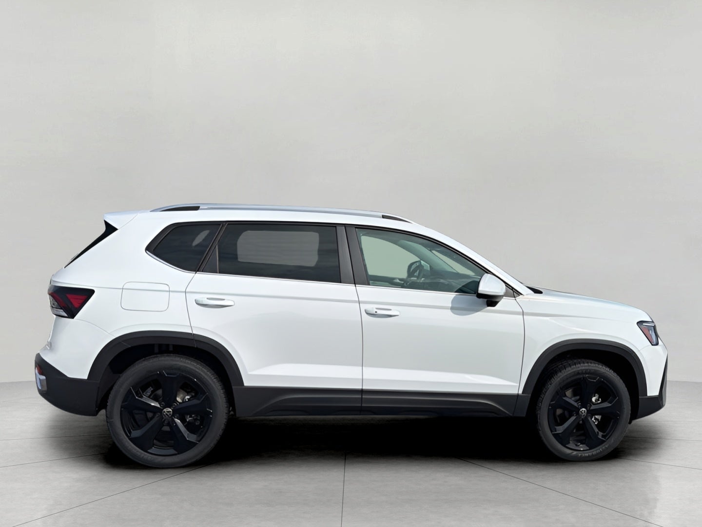 2026 Volkswagen Taos SEL 4MOTION