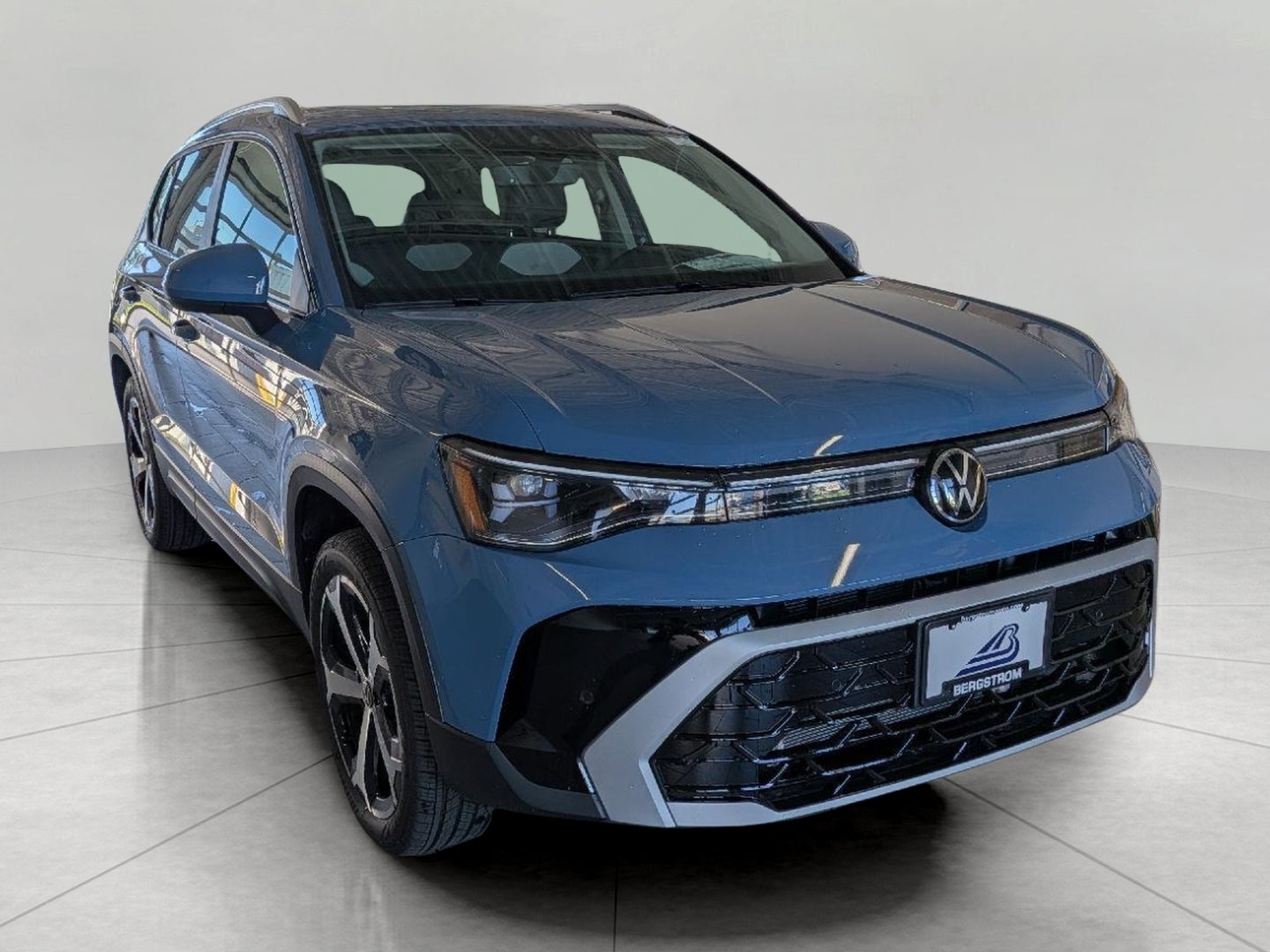 2026 Volkswagen Taos