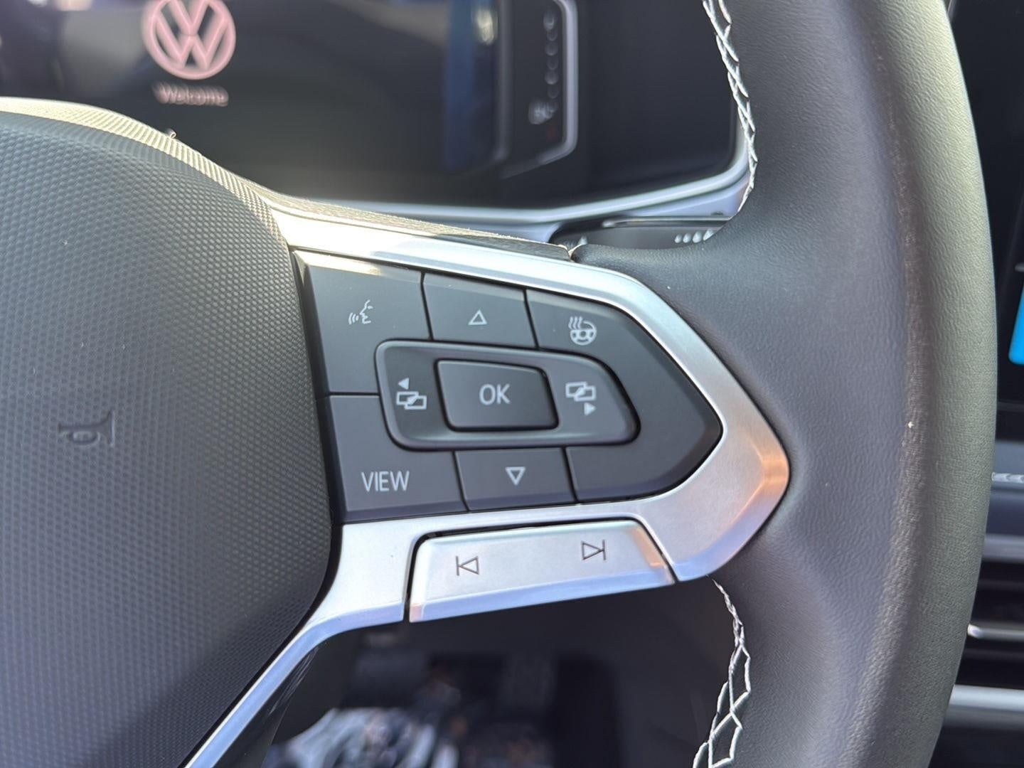 2026 Volkswagen Taos SEL 4MOTION