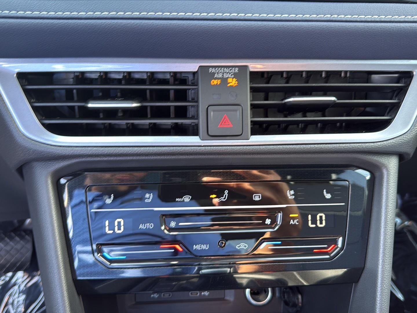 2026 Volkswagen Taos SEL 4MOTION