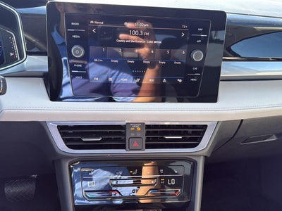 2027 Volkswagen Taos SEL 4MOTION