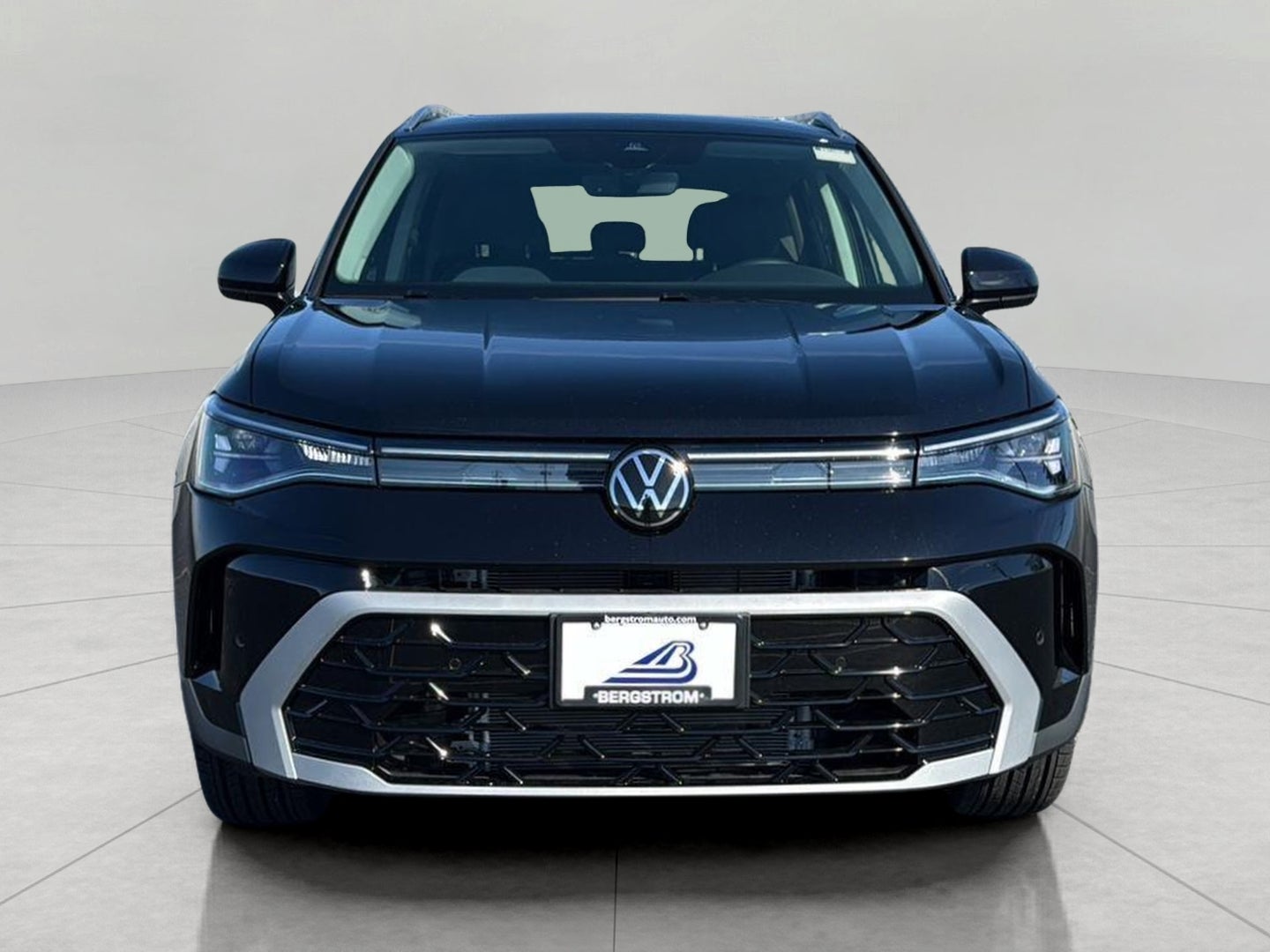 2027 Volkswagen Taos SEL 4MOTION