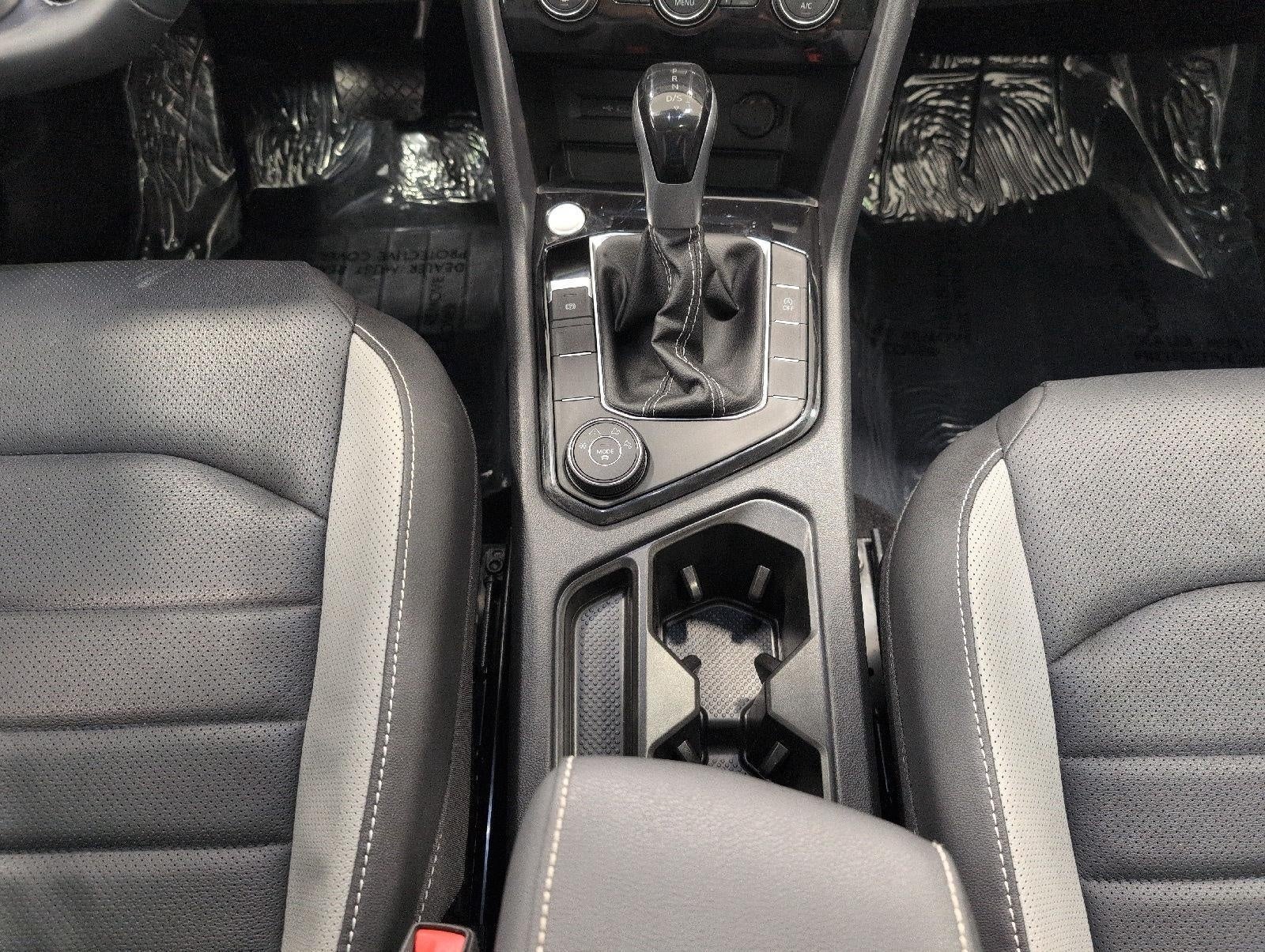 2023 Volkswagen Taos SEL 4MOTION