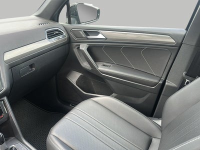 2023 Volkswagen Tiguan 2.0T SE R-Line Black 4MOTION