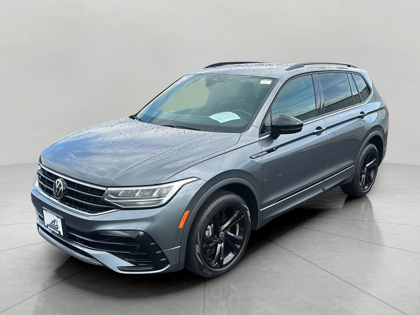 2023 Volkswagen Tiguan 2.0T SE R-Line Black 4MOTION