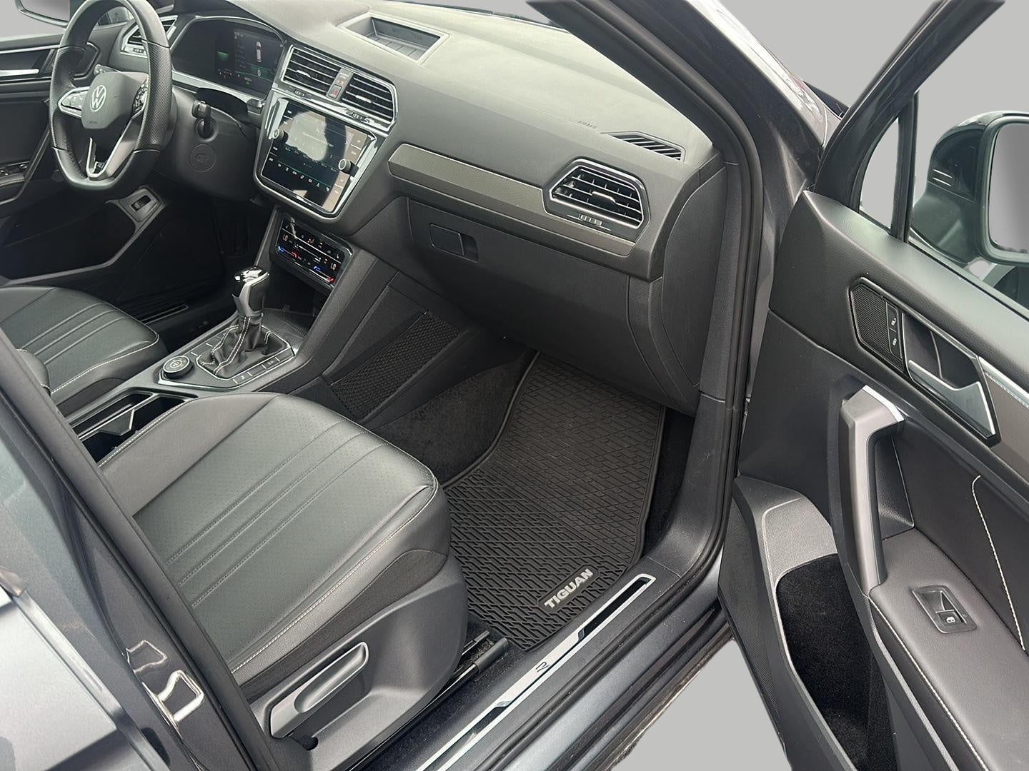 2022 Volkswagen Tiguan 2.0T SE R-Line Black 4MOTION