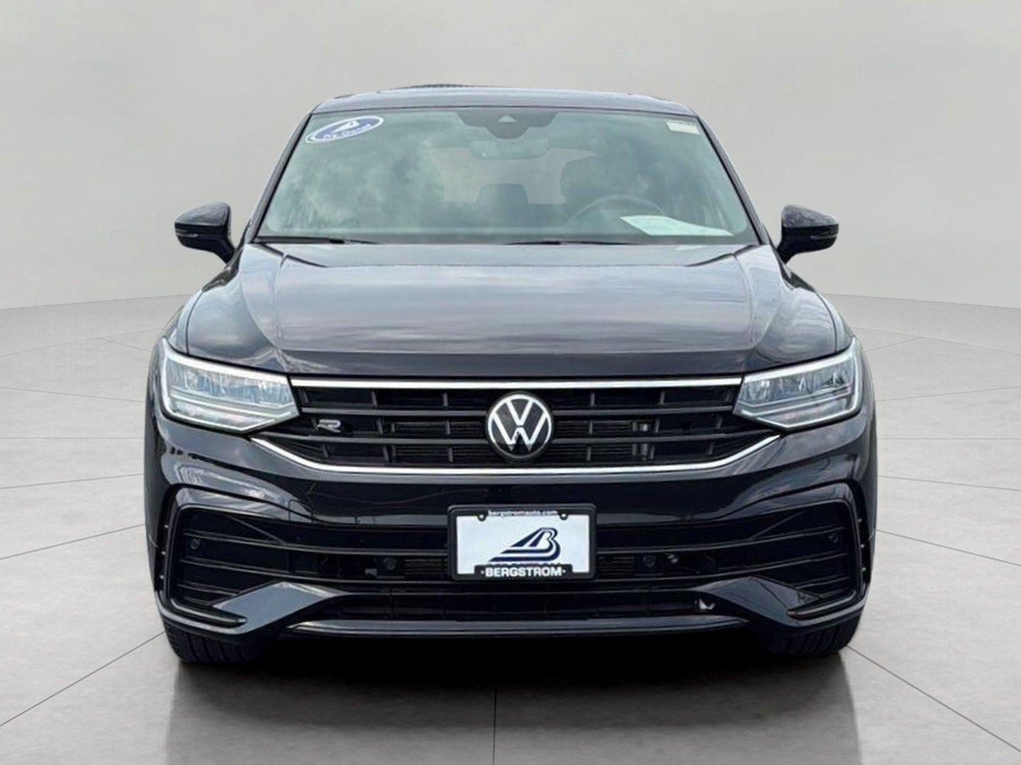 2024 Volkswagen Tiguan 2.0T SE R-Line Black 4MOTION