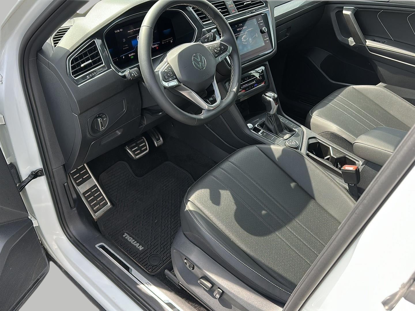 2023 Volkswagen Tiguan 2.0T SE R-Line Black 4MOTION