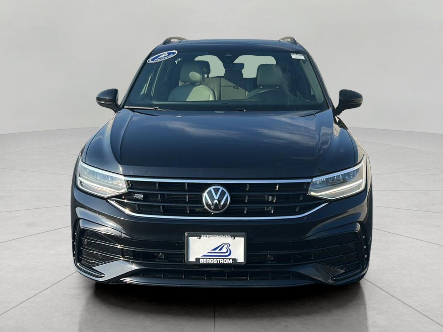 2024 Volkswagen Tiguan 2.0T SE R-Line Black 4MOTION