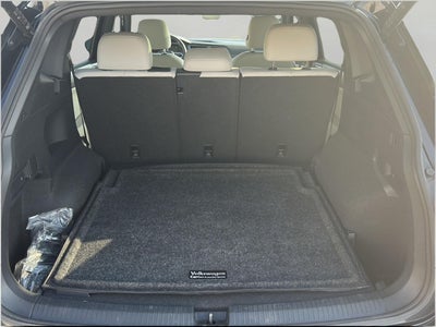 2024 Volkswagen Tiguan 2.0T SE R-Line Black 4MOTION
